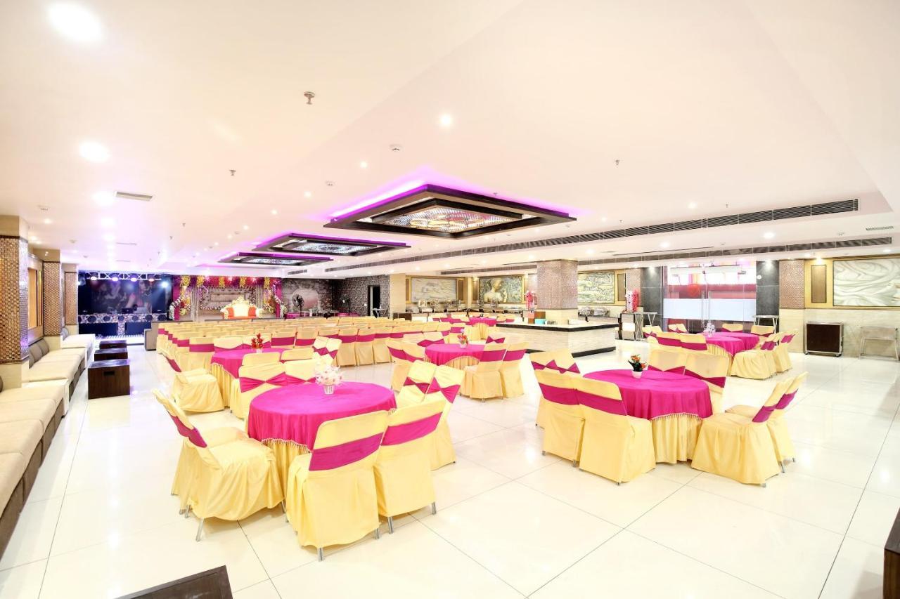 Hotel Grand M Lajjo Λουντιάνα Εξωτερικό φωτογραφία